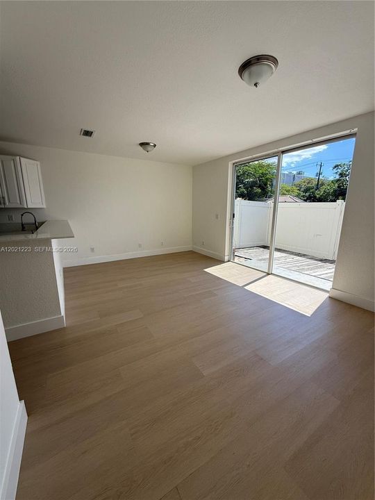 En Renta: $3,600 (3 camas, 2 baños, 1364 Pies cuadrados)