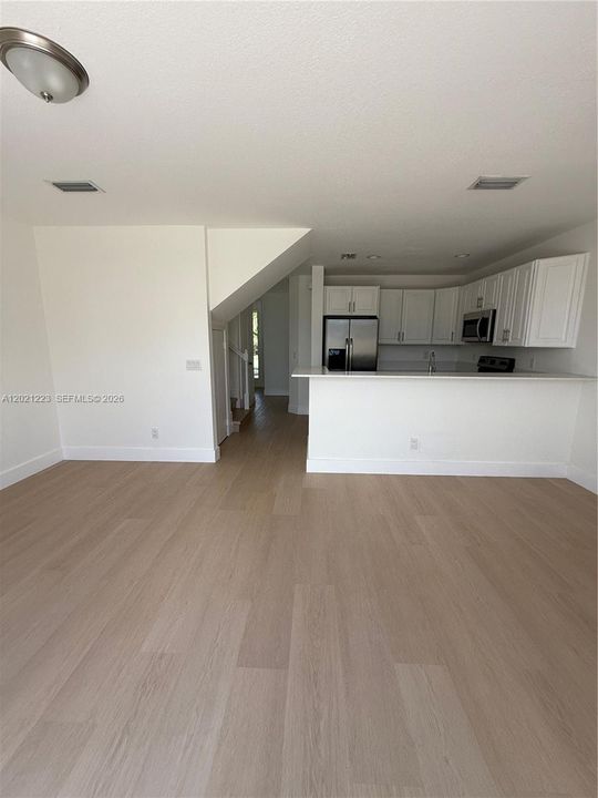En Renta: $3,600 (3 camas, 2 baños, 1364 Pies cuadrados)