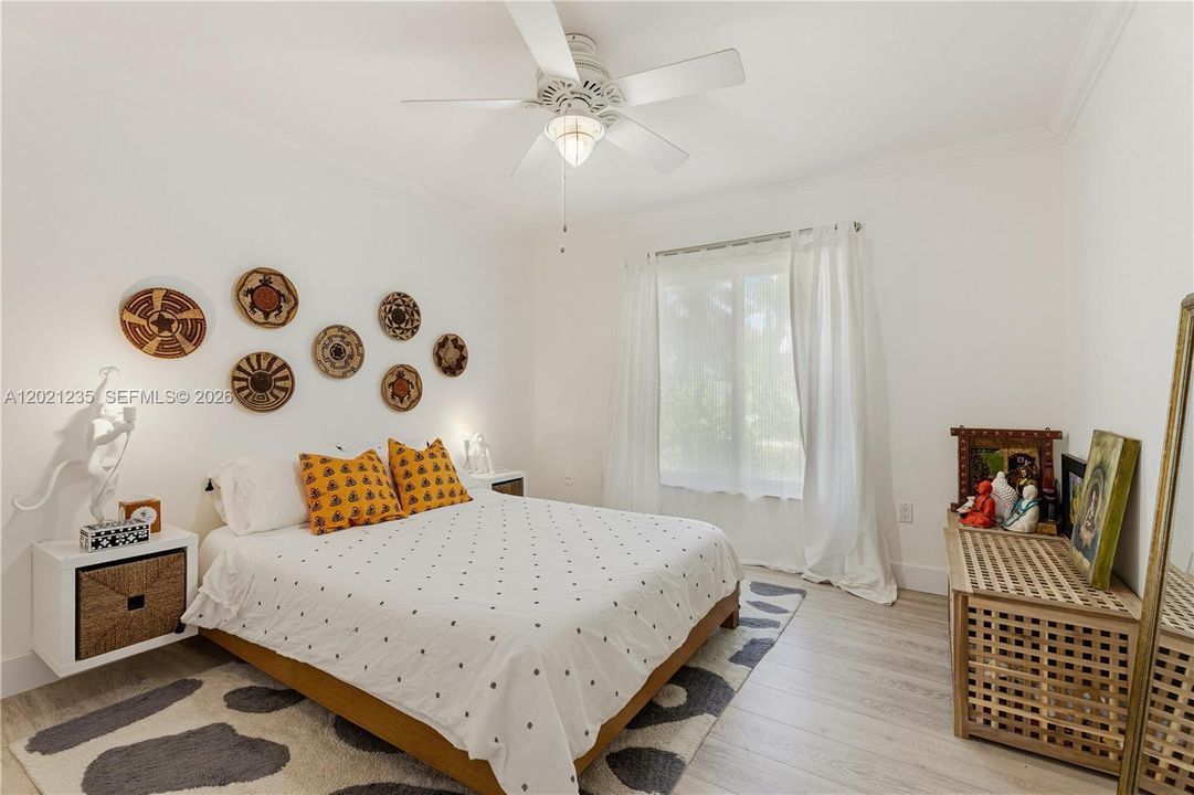 For Sale: $1,399,000 (4 beds, 3 baths, 2673 Square Feet)