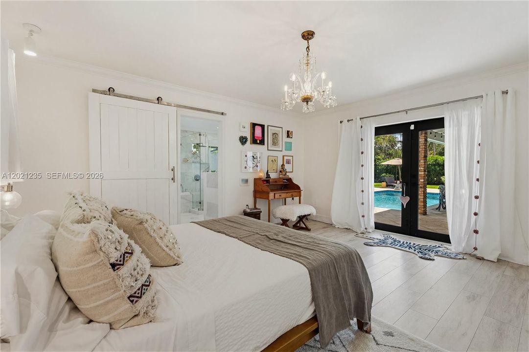For Sale: $1,399,000 (4 beds, 3 baths, 2673 Square Feet)