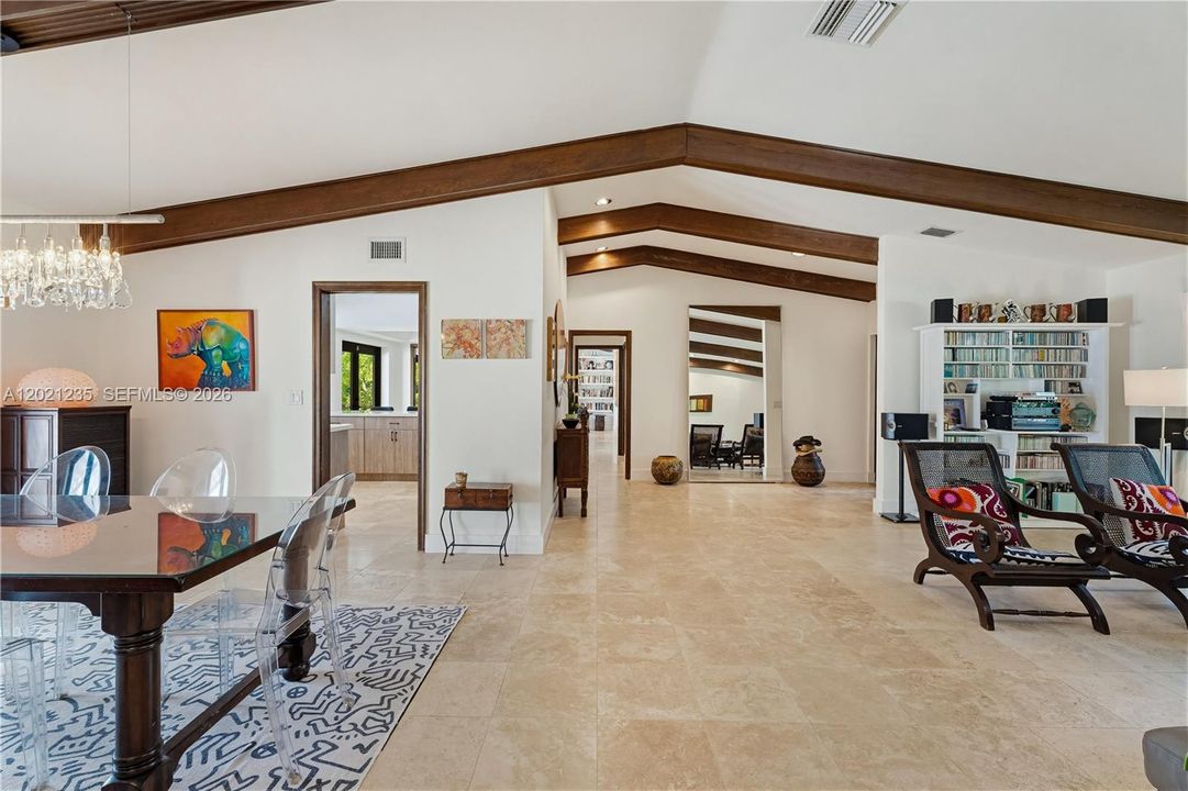 For Sale: $1,399,000 (4 beds, 3 baths, 2673 Square Feet)