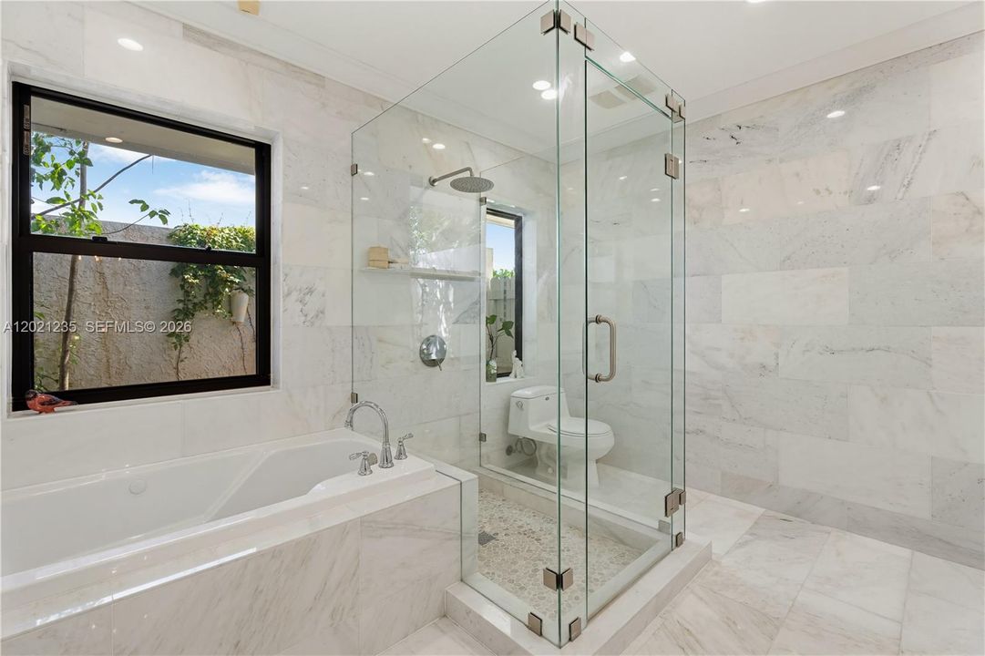 For Sale: $1,399,000 (4 beds, 3 baths, 2673 Square Feet)