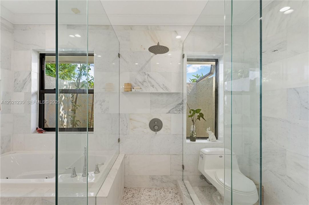For Sale: $1,399,000 (4 beds, 3 baths, 2673 Square Feet)