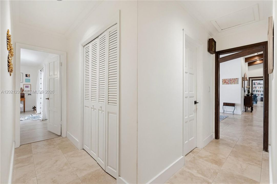 For Sale: $1,399,000 (4 beds, 3 baths, 2673 Square Feet)