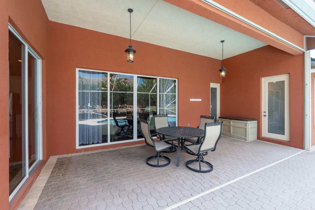 34-web-or-mls-A7405400