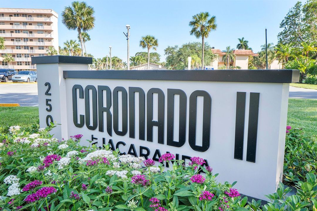 250 Jacaranda Dr u308_034