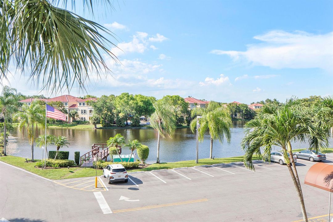 250 Jacaranda Dr u308_022