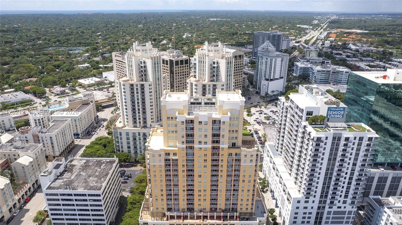 For Rent: $3,500 (2 beds, 2 baths, 1155 Square Feet)