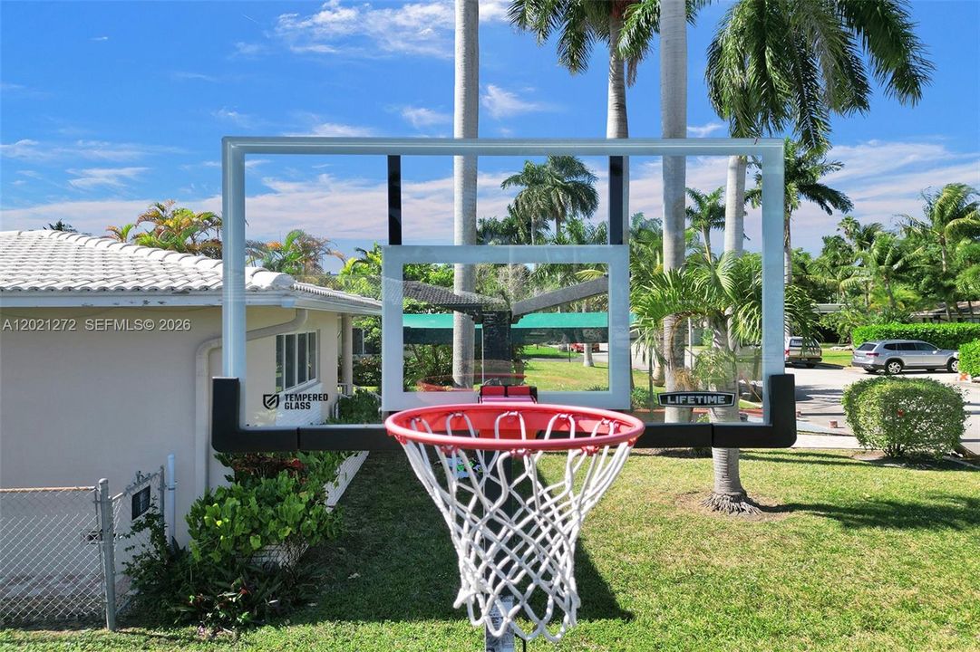 For Rent: $7,500 (4 beds, 3 baths, 2245 Square Feet)