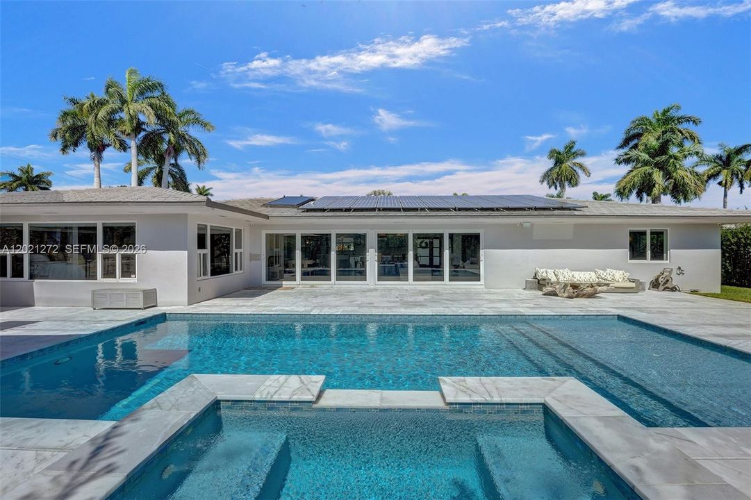 For Rent: $7,500 (4 beds, 3 baths, 2245 Square Feet)