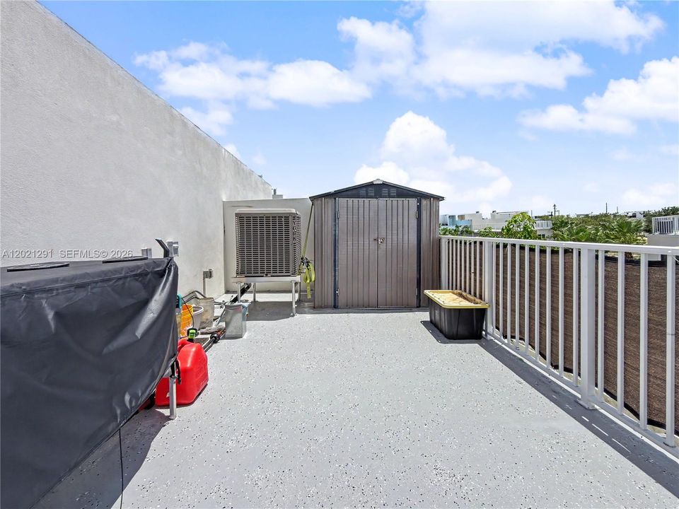 For Sale: $435,000 (4 beds, 3 baths, 1398 Square Feet)