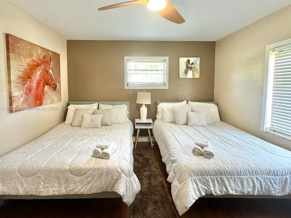 For Rent: $5,000 (4 beds, 3 baths, 1960 Square Feet)
