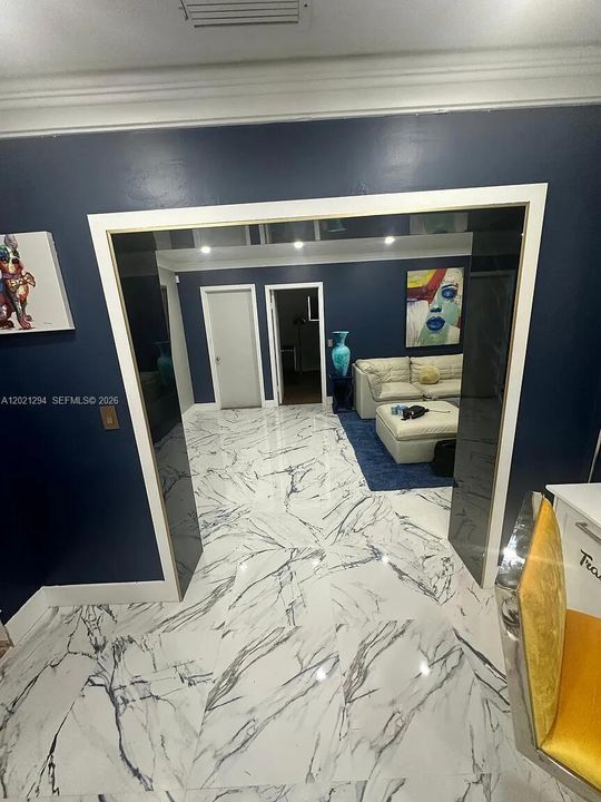 For Rent: $5,000 (4 beds, 3 baths, 1960 Square Feet)