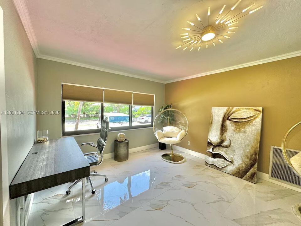 For Rent: $5,000 (4 beds, 3 baths, 1960 Square Feet)