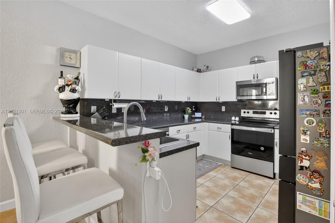 For Sale: $425,000 (3 beds, 2 baths, 1445 Square Feet)