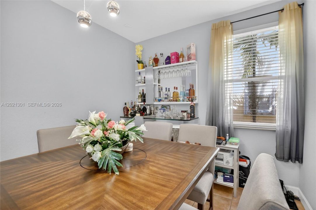 For Sale: $425,000 (3 beds, 2 baths, 1445 Square Feet)