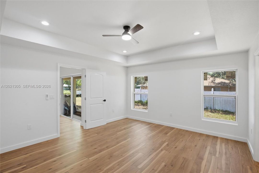 For Sale: $350,000 (4 beds, 2 baths, 1720 Square Feet)