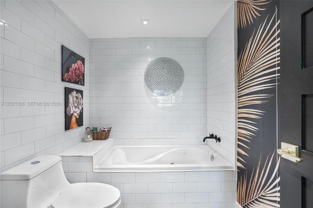 В аренду: $9,990 (3 спален, 3 ванн, 1798 Квадратных фут)