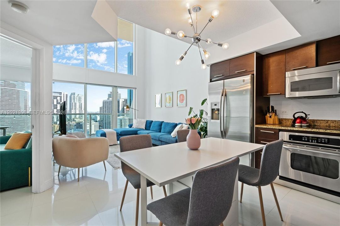 Activo con contrato: $635,000 (2 camas, 2 baños, 1510 Pies cuadrados)