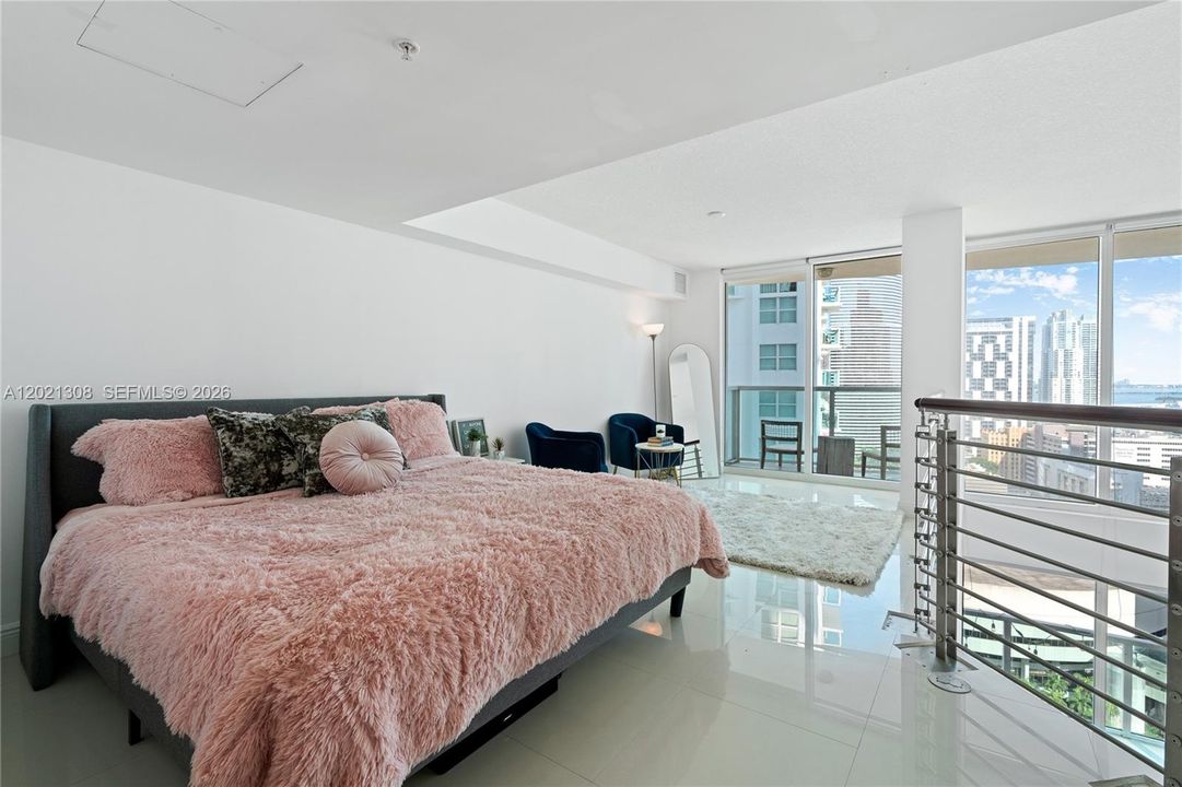 Activo con contrato: $635,000 (2 camas, 2 baños, 1510 Pies cuadrados)