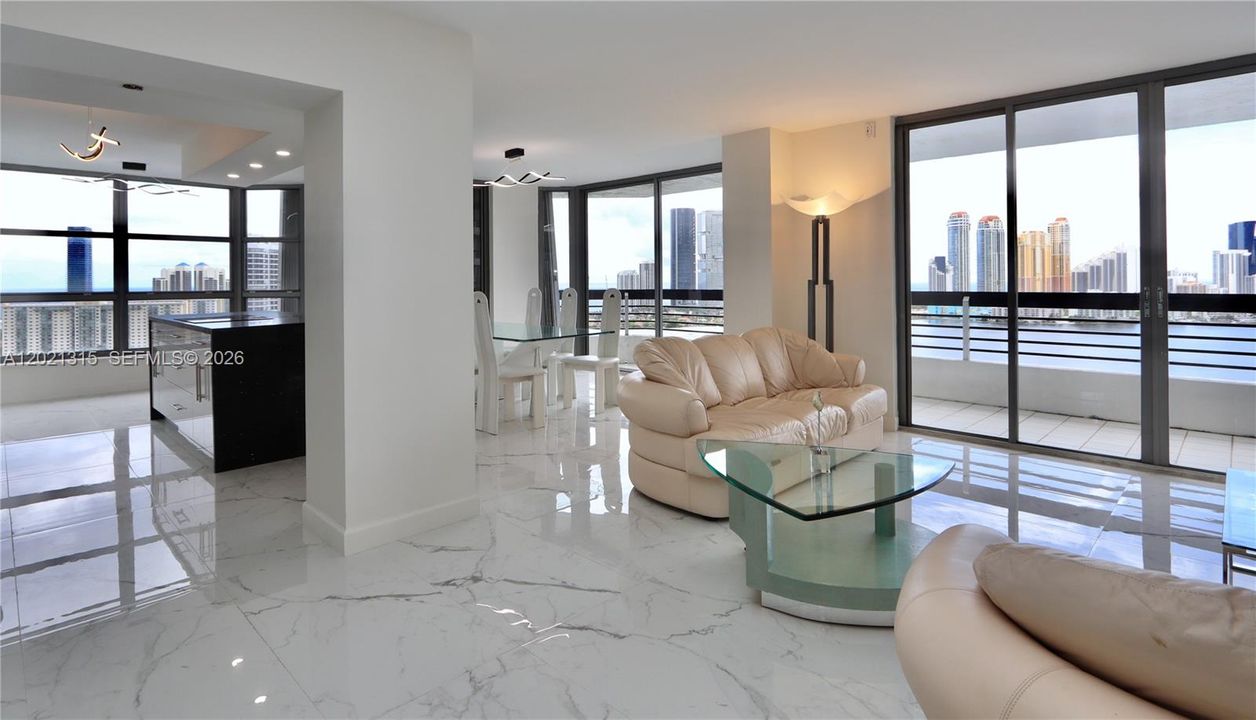 For Sale: $780,000 (2 beds, 2 baths, 1447 Square Feet)