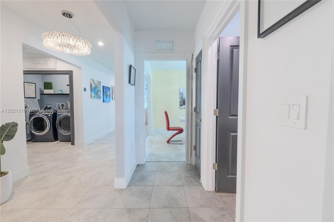 For Sale: $420,000 (4 beds, 2 baths, 1715 Square Feet)
