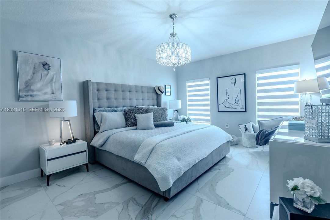 For Sale: $420,000 (4 beds, 2 baths, 1715 Square Feet)