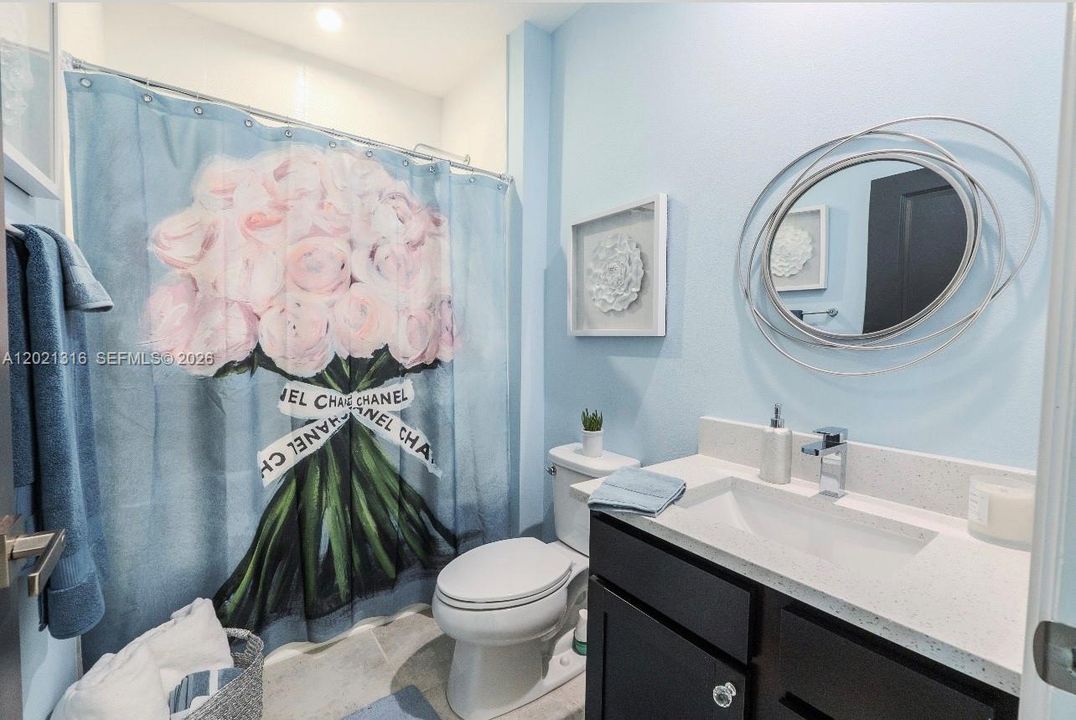 For Sale: $420,000 (4 beds, 2 baths, 1715 Square Feet)