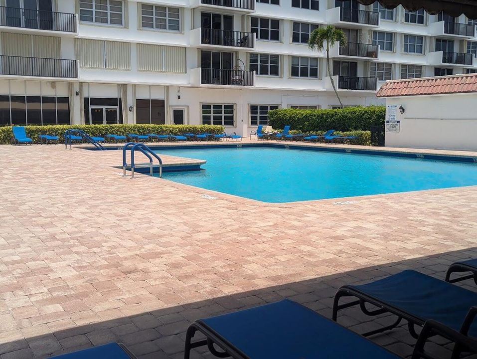Boca Towers Community Pool Pic3