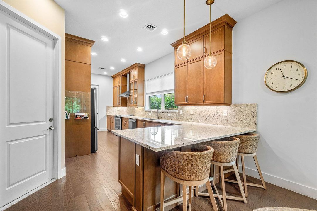 Breakfast Bar