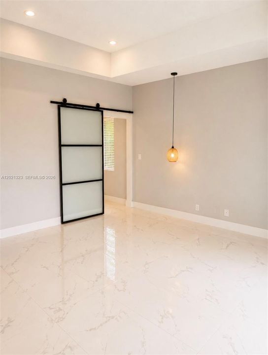 В аренду: $12,000 (7 спален, 5 ванн, 3952 Квадратных фут)