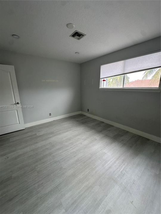 В аренду: $12,000 (7 спален, 5 ванн, 3952 Квадратных фут)