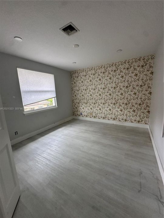 В аренду: $12,000 (7 спален, 5 ванн, 3952 Квадратных фут)