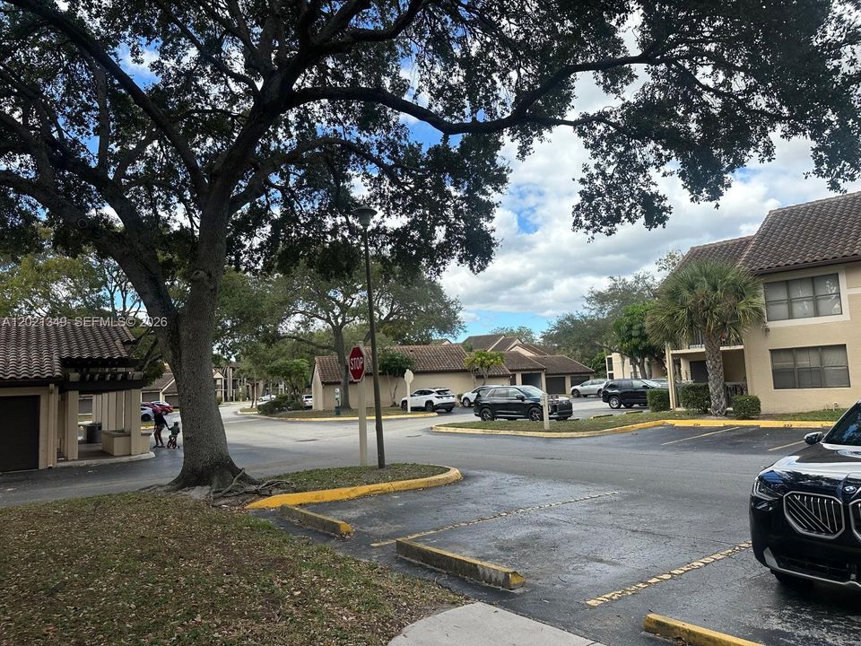 For Rent: $1,650 (1 beds, 1 baths, 600 Square Feet)