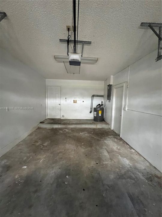 Activo con contrato: $459,900 (3 camas, 2 baños, 1522 Pies cuadrados)