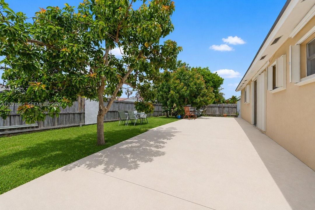 На продажу: $499,000 (3 спален, 2 ванн, 1144 Квадратных фут)