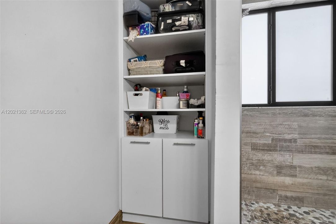 На продажу: $775,000 (3 спален, 2 ванн, 1888 Квадратных фут)