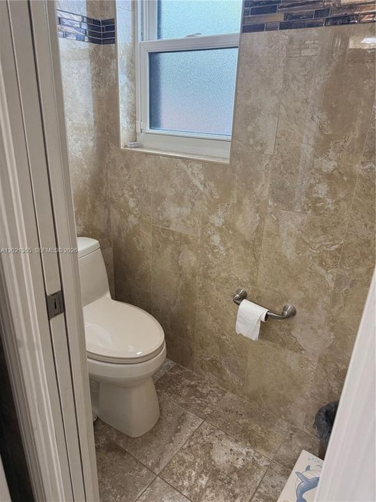 En Renta: $4,995 (4 camas, 3 baños, 2704 Pies cuadrados)