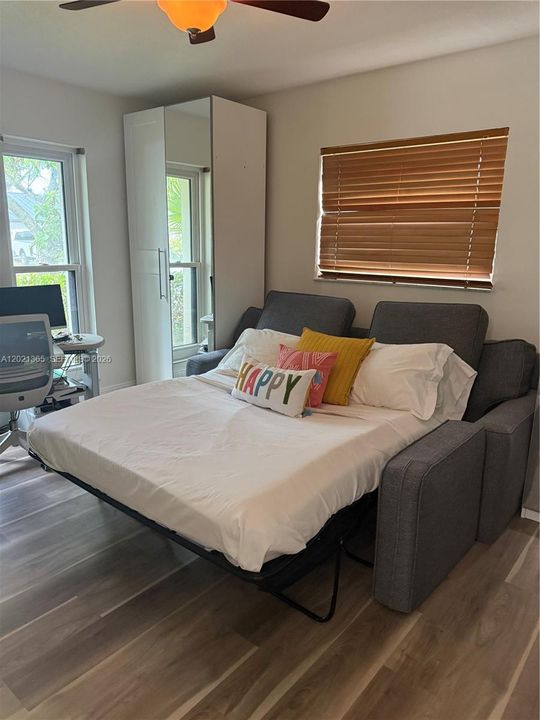En Renta: $4,995 (4 camas, 3 baños, 2704 Pies cuadrados)