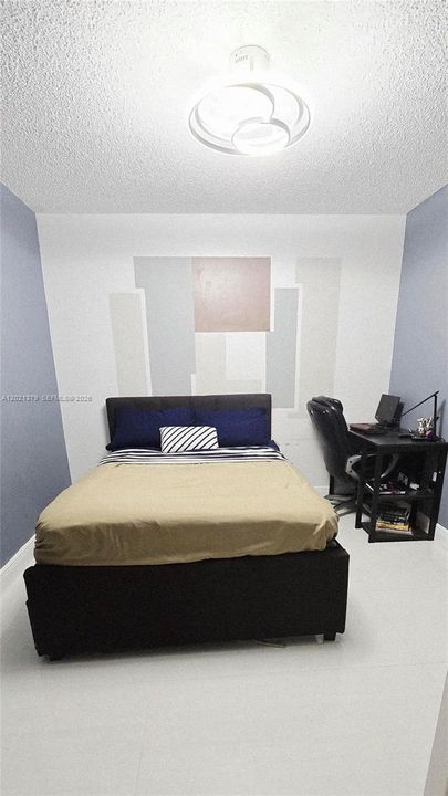 Active With Contract: $644,000 (3 beds, 3 baths, 1828 Square Feet)