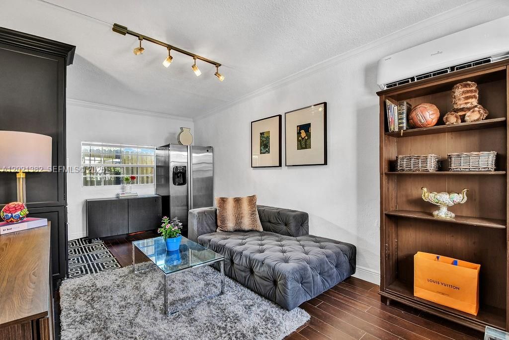 Liv area casita