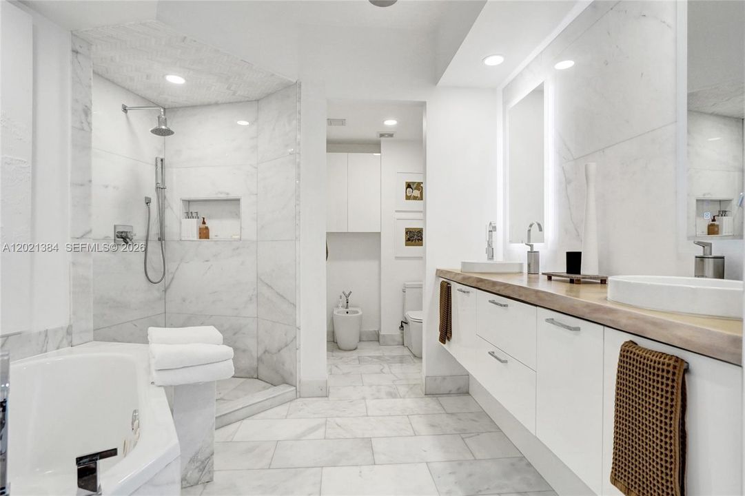 PERFECTLY STYLED AND FULLY UPGRADED MASTER BATHROOM!