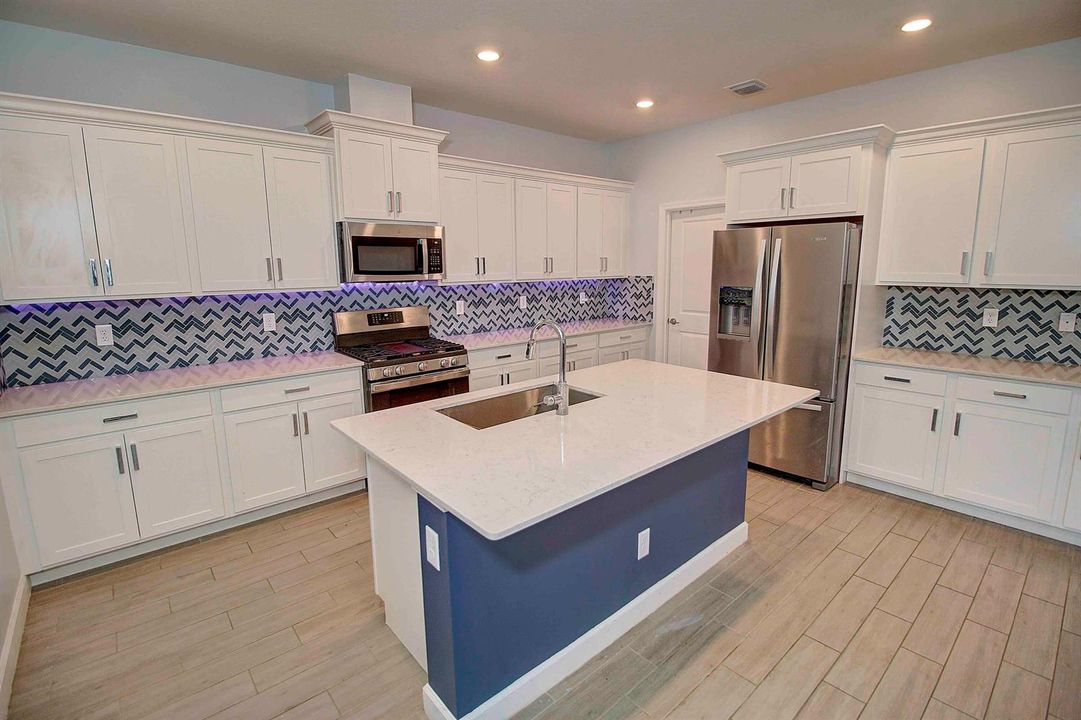 Kitchen 5