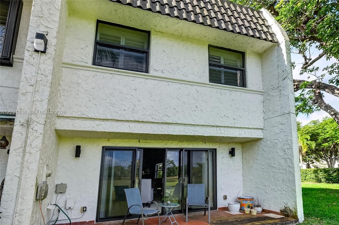En Venta: $629,000 (2 camas, 2 baños, 1780 Pies cuadrados)