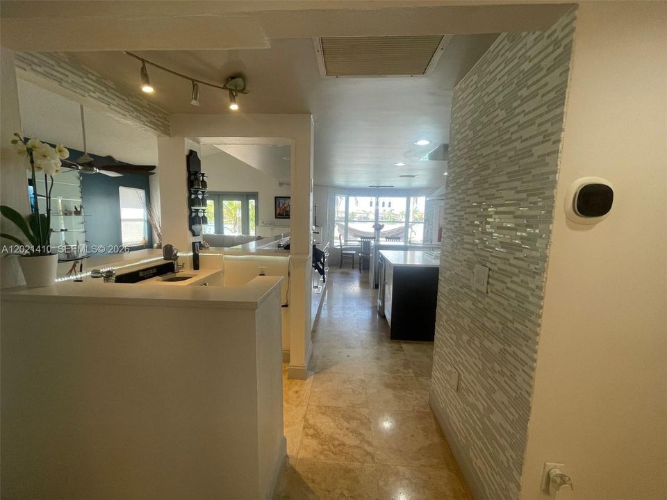 For Sale: $1,400,000 (5 beds, 3 baths, 3304 Square Feet)