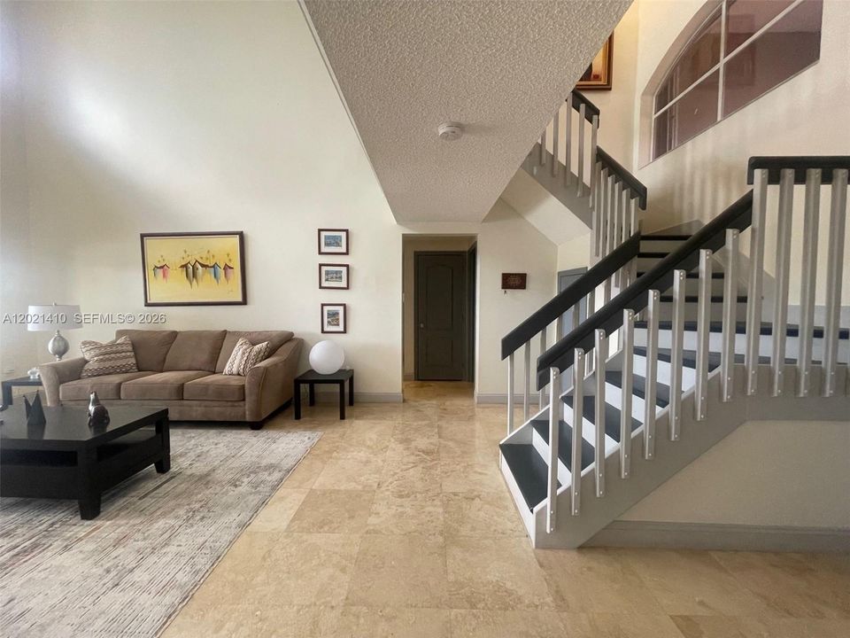 For Sale: $1,400,000 (5 beds, 3 baths, 3304 Square Feet)