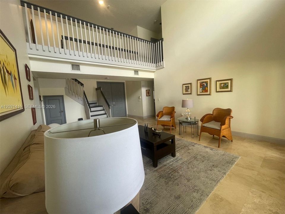 For Sale: $1,400,000 (5 beds, 3 baths, 3304 Square Feet)
