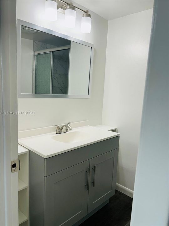 En Venta: $130,000 (2 camas, 2 baños, 850 Pies cuadrados)
