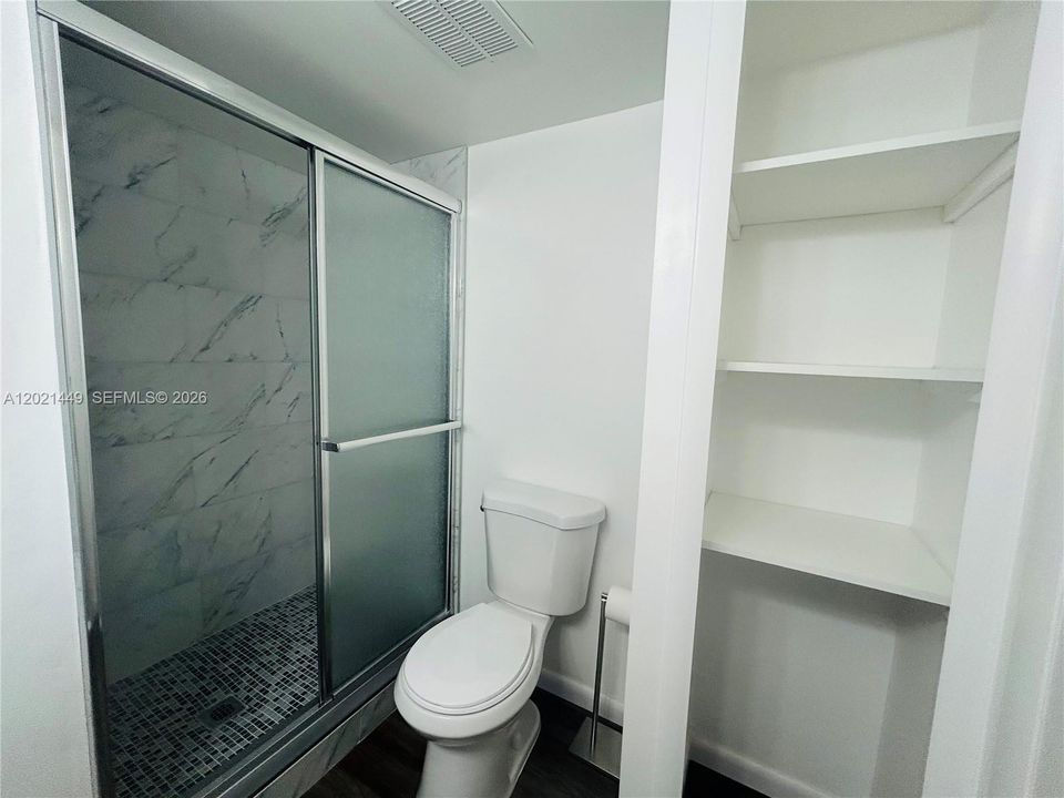 En Venta: $130,000 (2 camas, 2 baños, 850 Pies cuadrados)
