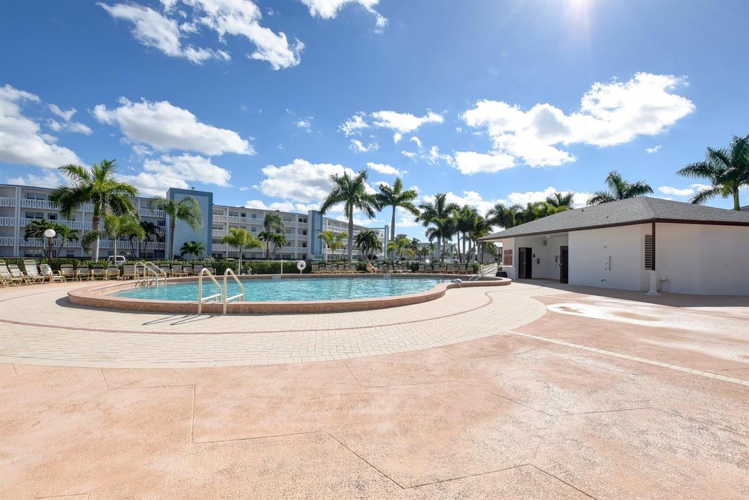 47-web-or-mls-Century Village (2)